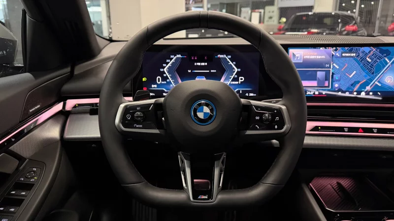 BMW i5