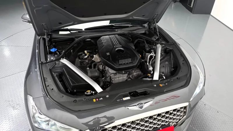 Genesis G70