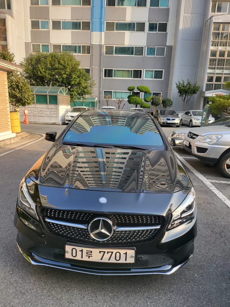 Mercedes-Benz CLA-Class