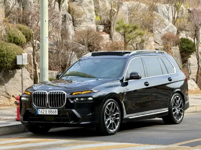 BMW X7