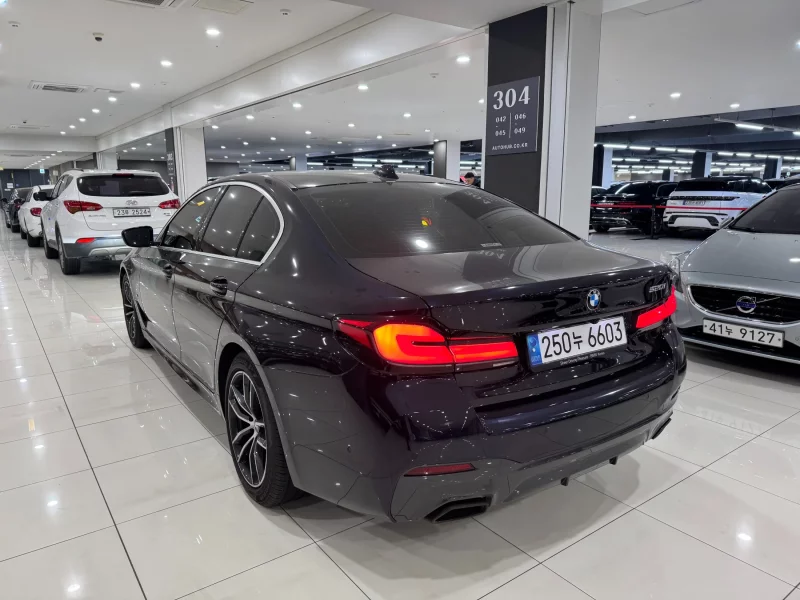 BMW 5-Series