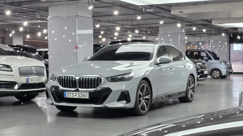 BMW 5-Series