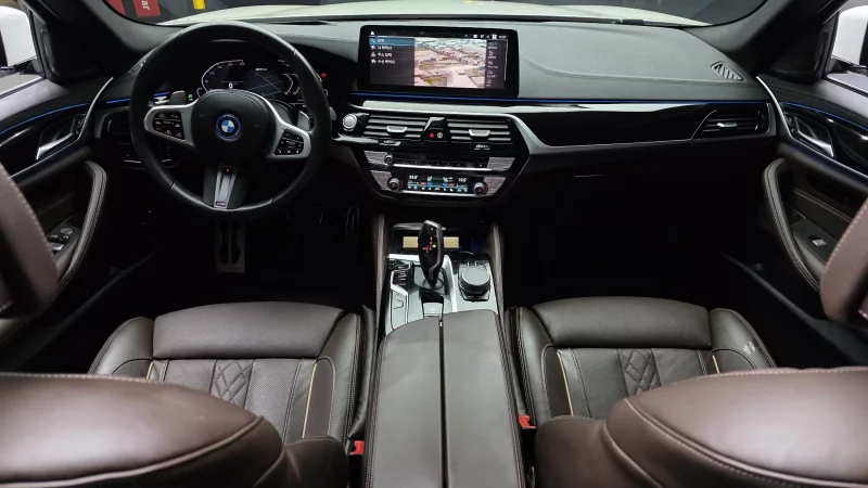 BMW 5-Series