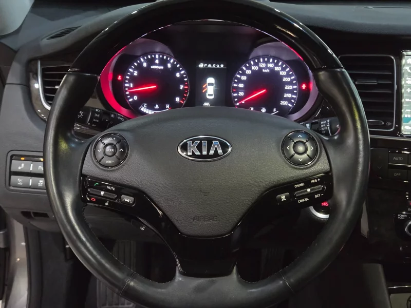 Kia K9