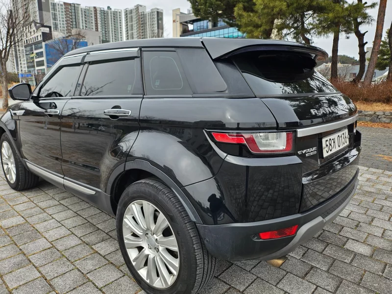 Land Rover RANGE ROVER EVOQUE