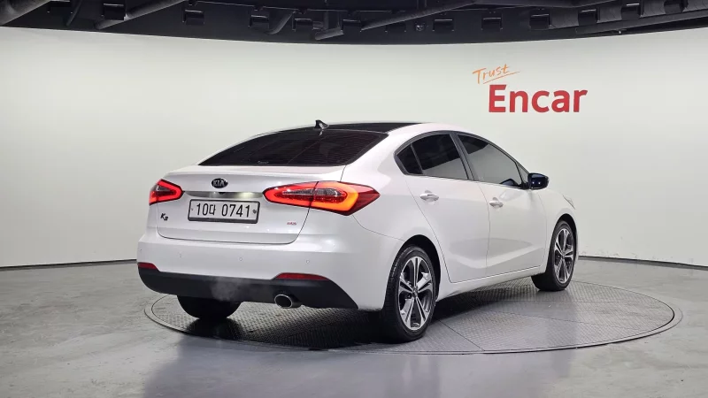Kia K3