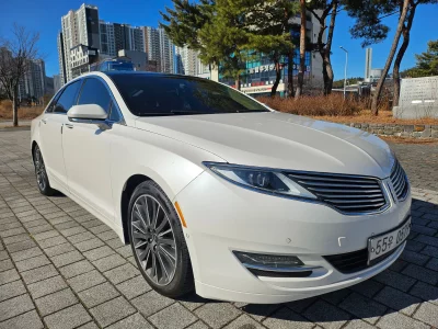 Lincoln MKZ