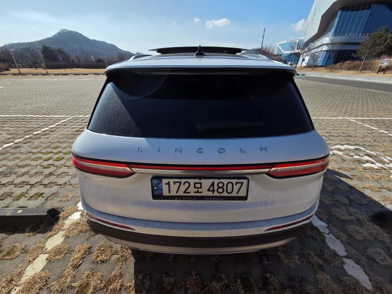 Lincoln Corsair