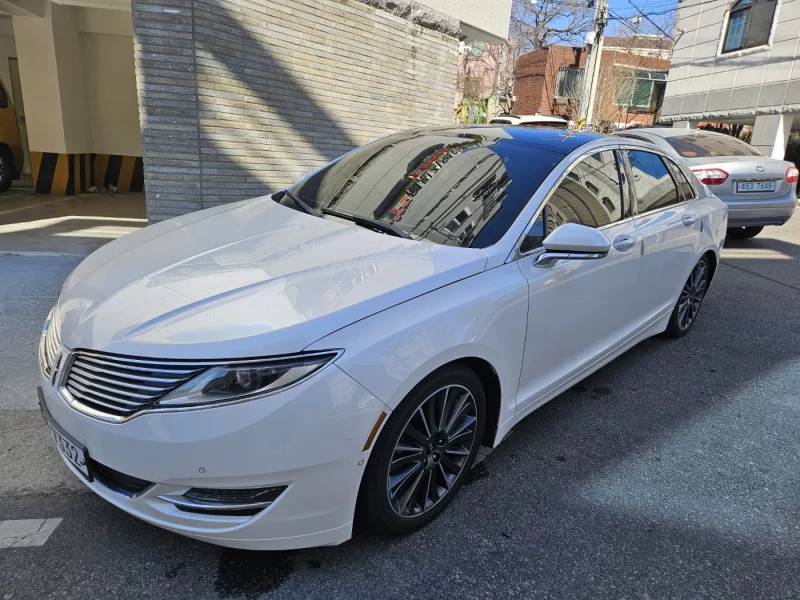 Lincoln MKZ