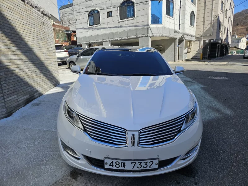 Lincoln MKZ