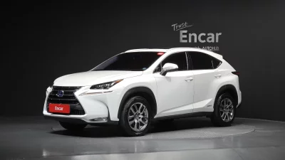Lexus NX300h