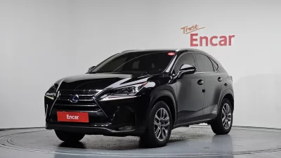 Lexus NX300h