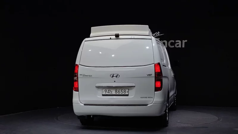 Hyundai Grand Starex