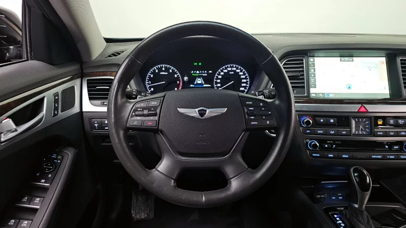 Hyundai Genesis