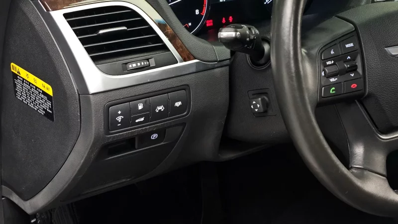 Hyundai Genesis