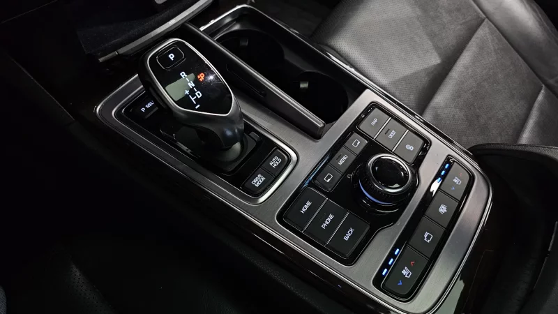 Hyundai Equus