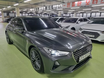 Genesis G70