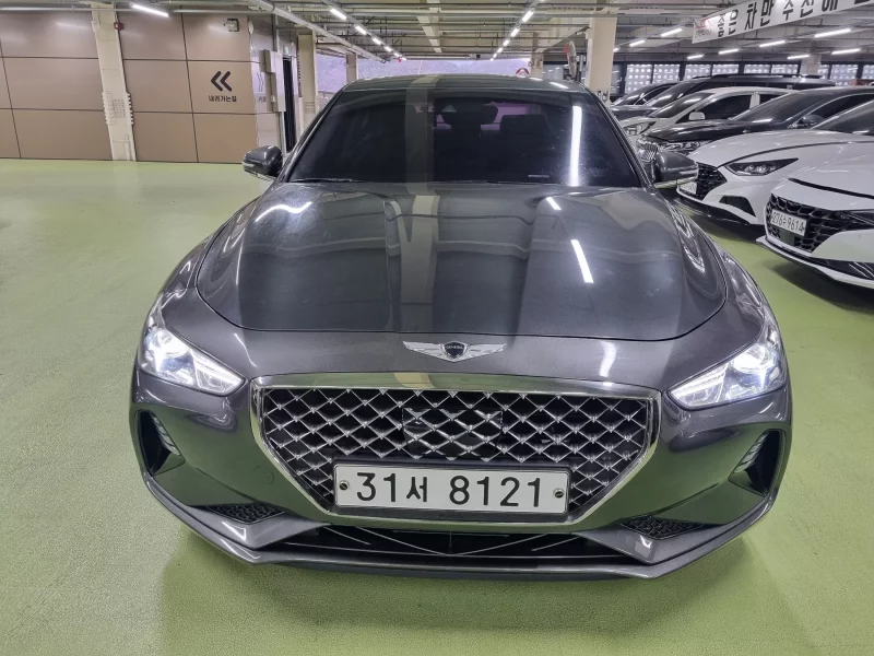 Genesis G70