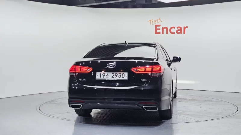 Hyundai Aslan