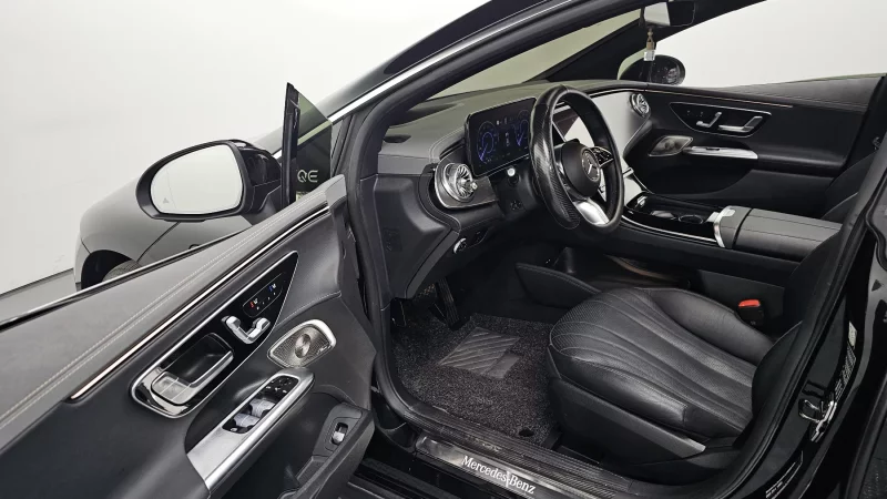 Mercedes-Benz EQE
