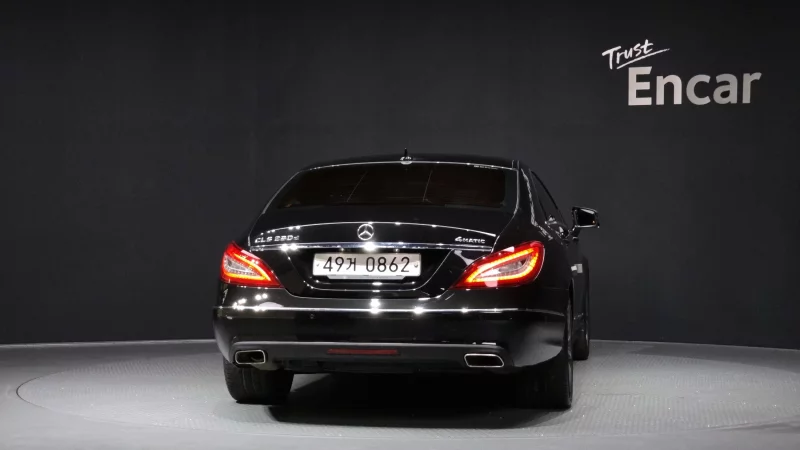 Mercedes-Benz CLS-Class