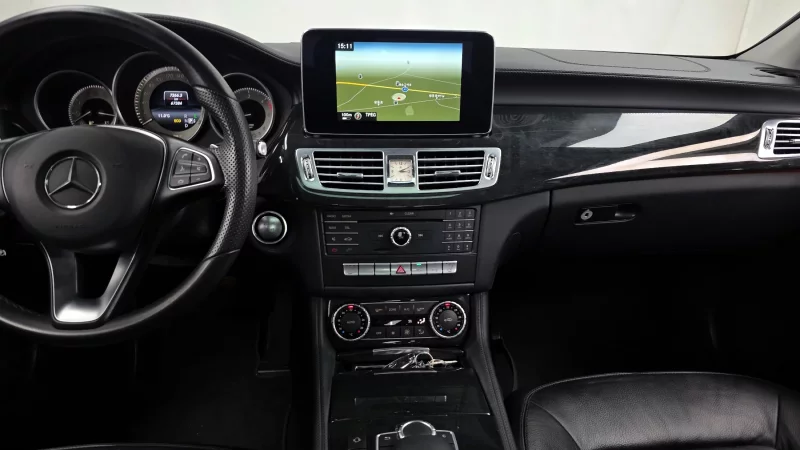 Mercedes-Benz CLS-Class