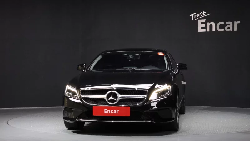 Mercedes-Benz CLS-Class