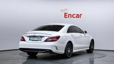 Mercedes-Benz CLS-Class