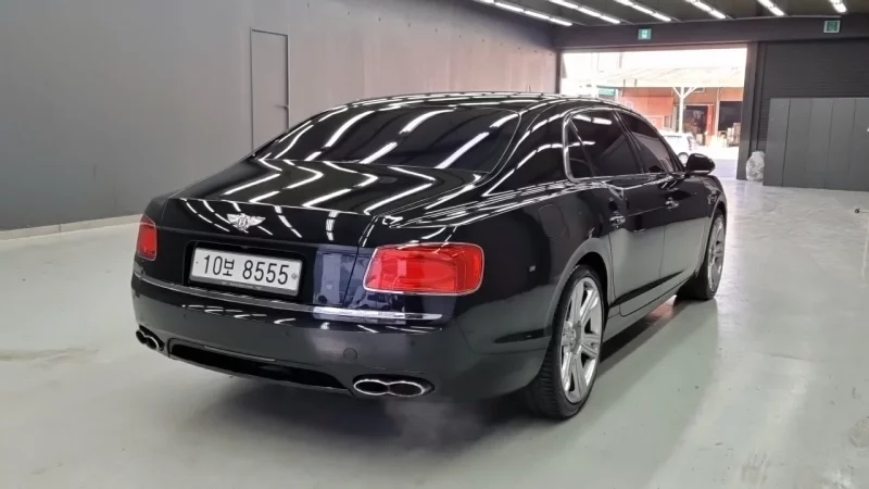Bentley Flying Spur