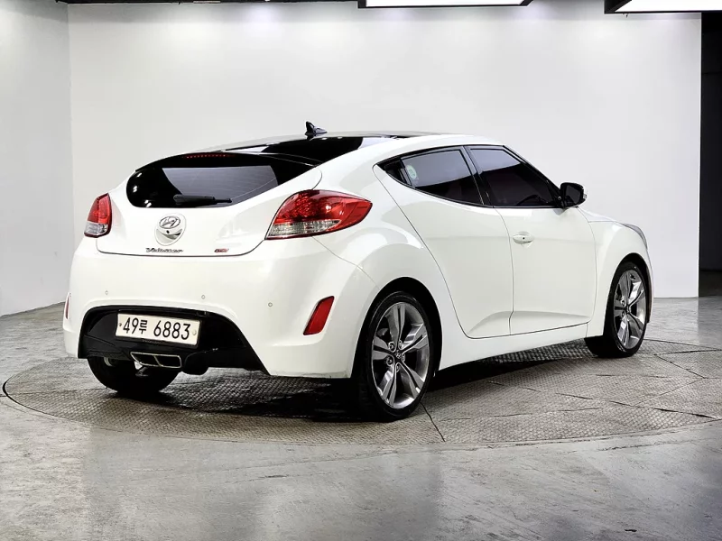 Hyundai Veloster