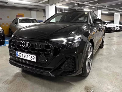 Audi Q8