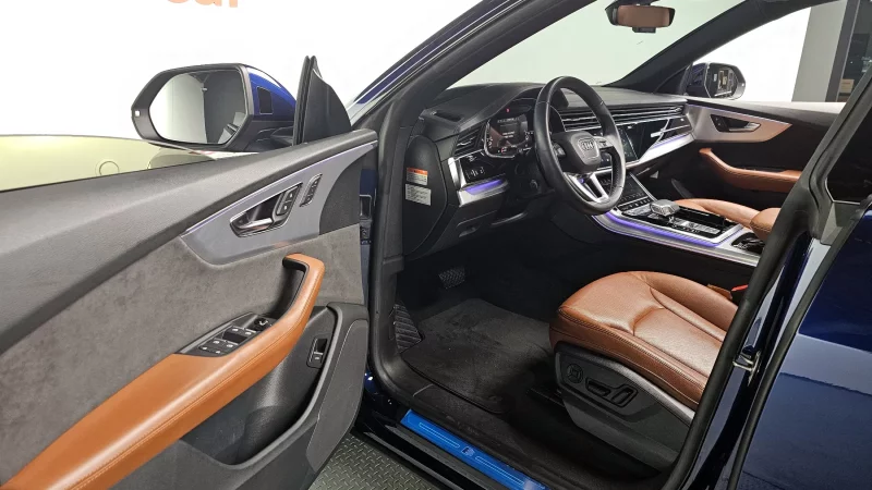 Audi Q8