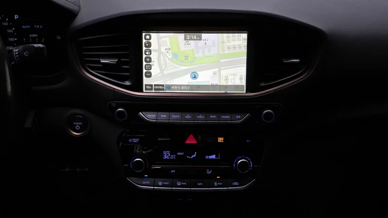 Hyundai Ioniq