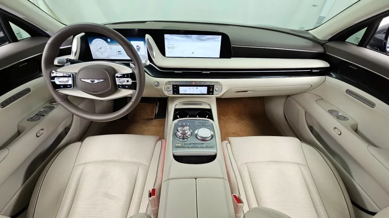 Genesis G90