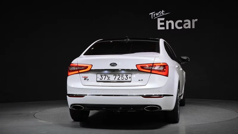 Kia K7