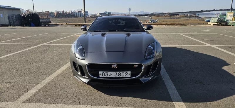 Jaguar F-TYPE