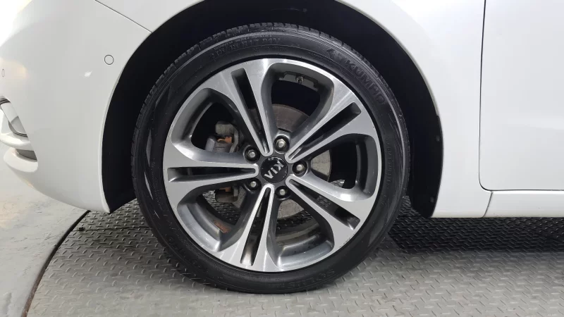 Kia K3
