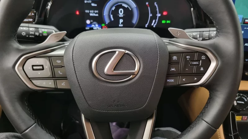 Lexus NX350h