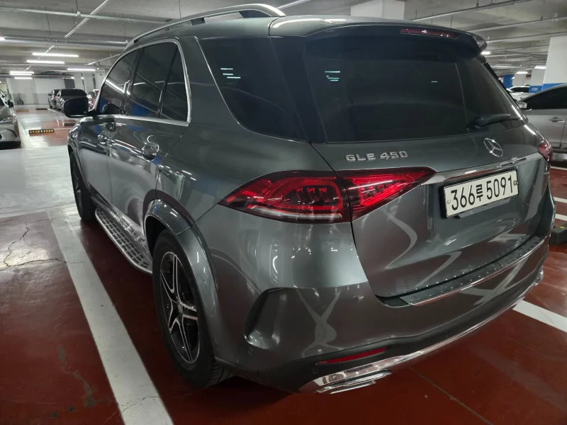 Mercedes-Benz GLE-Class