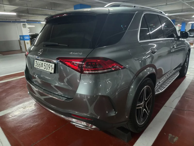 Mercedes-Benz GLE-Class
