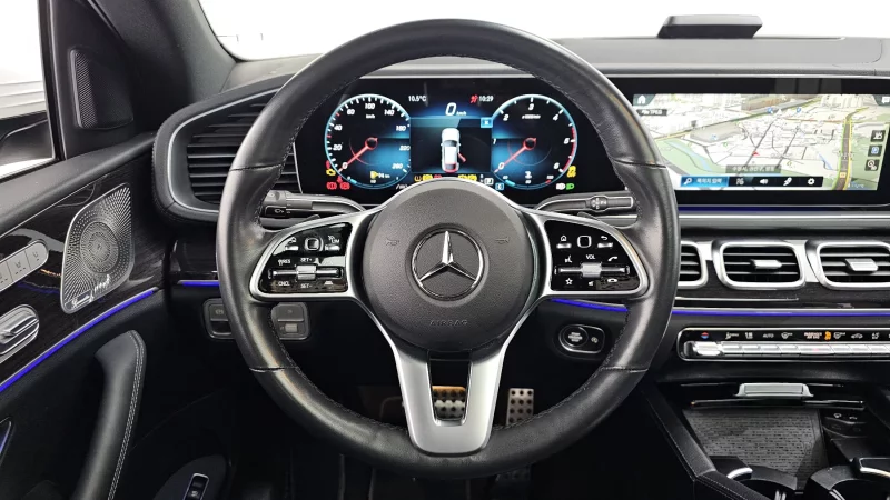 Mercedes-Benz GLE-Class