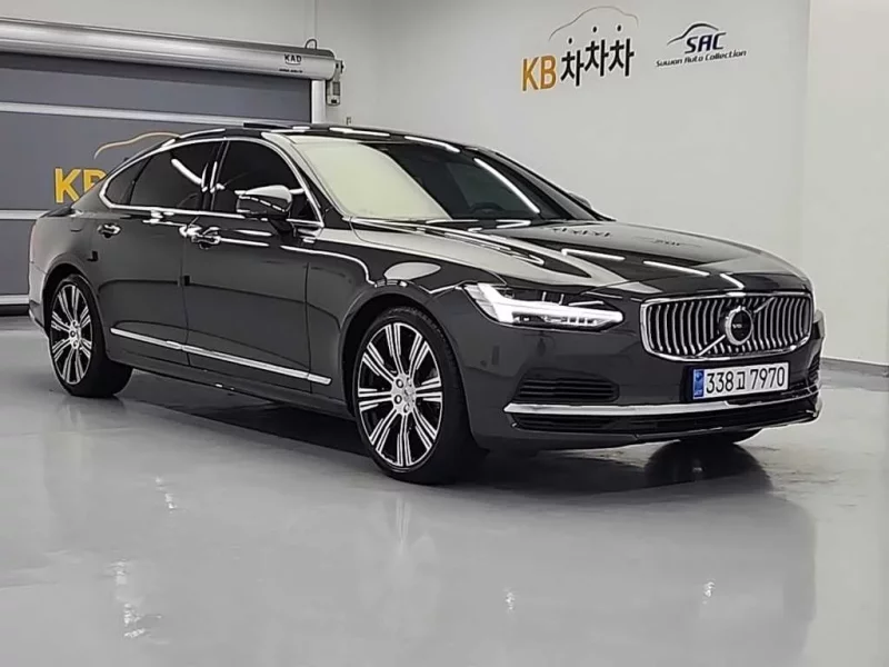 Volvo S90