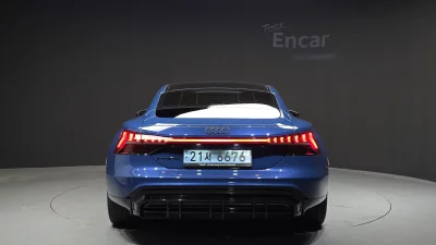 Audi E-TRON GT
