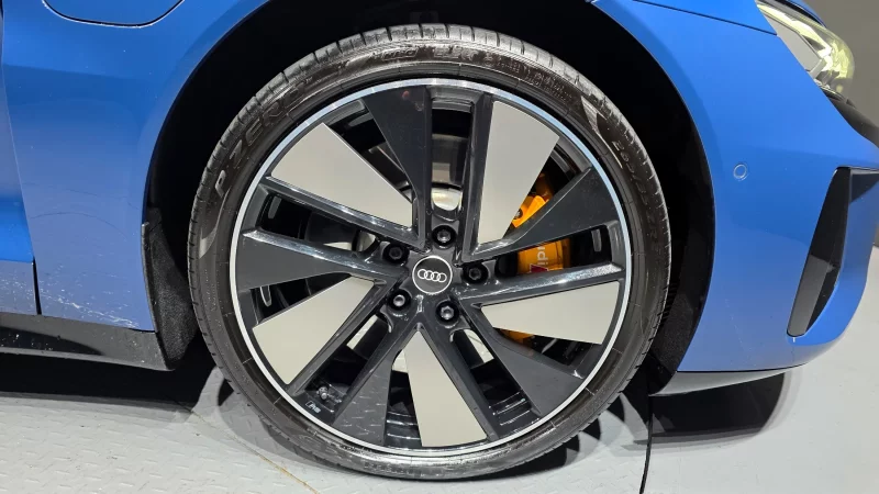 Audi E-TRON GT
