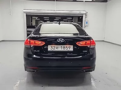 Hyundai Aslan