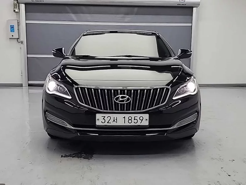 Hyundai Aslan