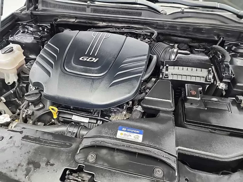Hyundai Aslan