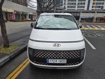 Hyundai Staria