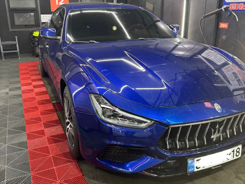 Maserati GHIBLI