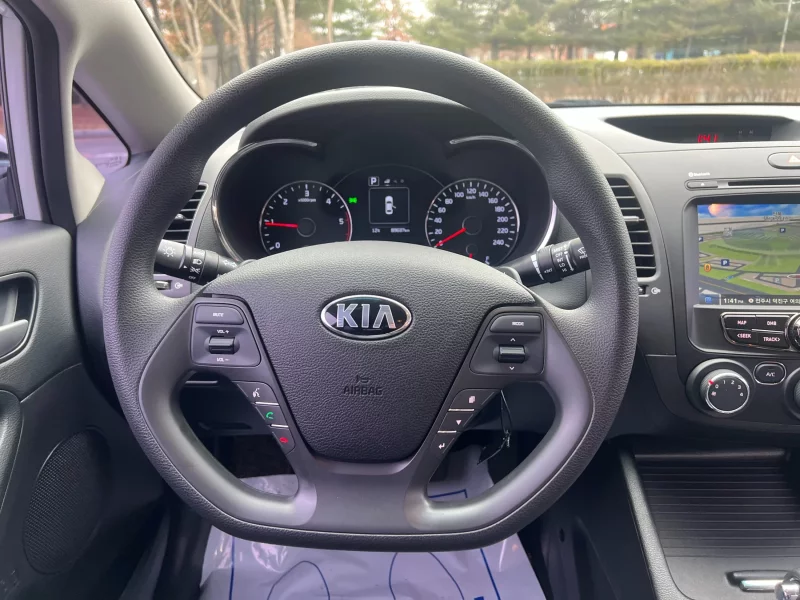 Kia K3